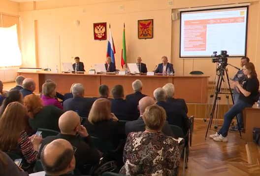 Зарплаты бюджетников Забайкальского края в 2024 году будут повышать трижды