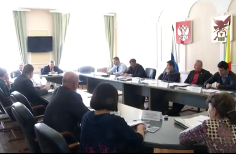 Корректировки краевого бюджета, увеличение ставок по налогу на игорный бизнес и другие вопросы были рассмотрены на заседании комитета по бюджетной и налоговой политике - ТК
