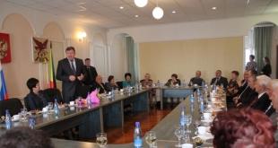 В краевом парламенте состоялся прием ветеранов. 30 сентября 2016 года