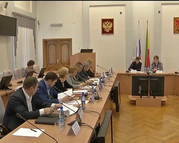 Налог на имущество организаций: депутаты посоветовались с предпринимателями. Ноябрь 2014 года