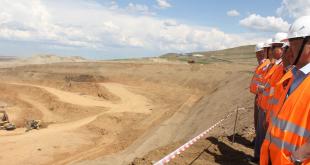 Депутаты посетили Нойон-Тологойское месторождение в Александрово-Заводском районе, где ООО 